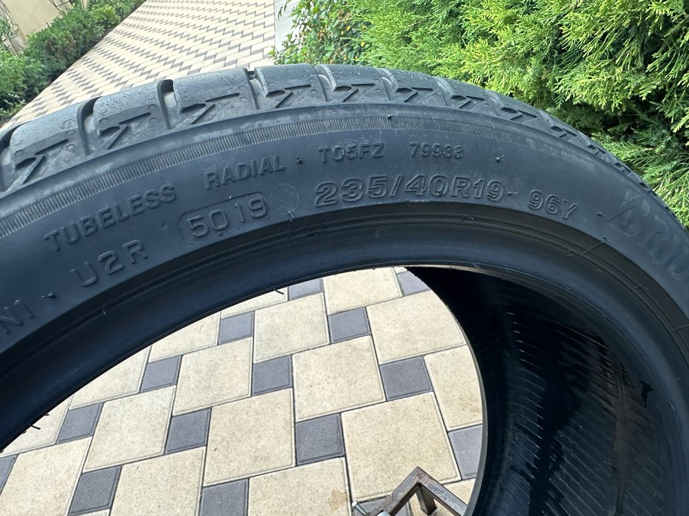 Літні шини 235/40/19 Bridgestone Turanza T005 резина летняя