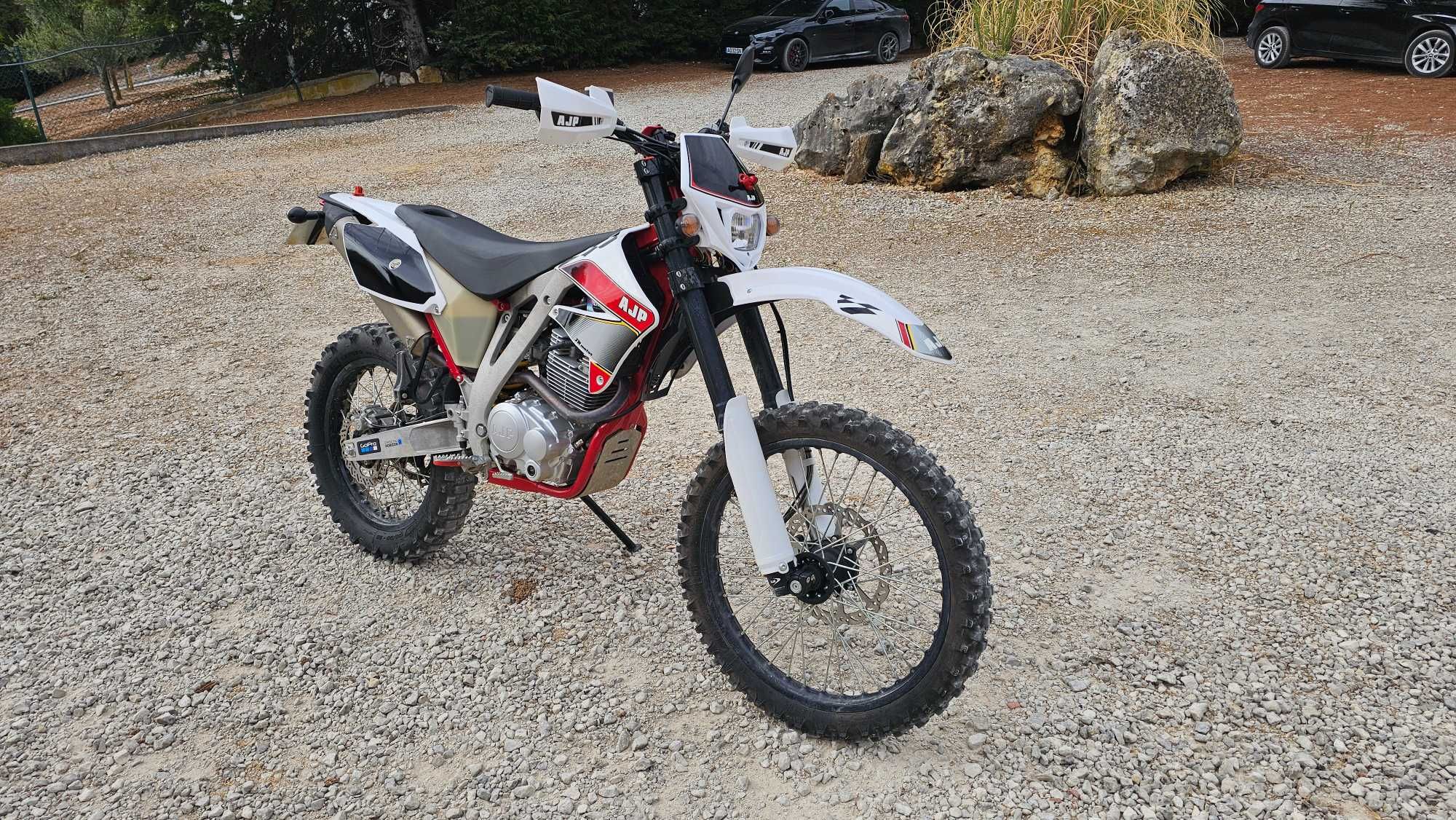 AJP PR4 240 Enduro Pro Como Nova