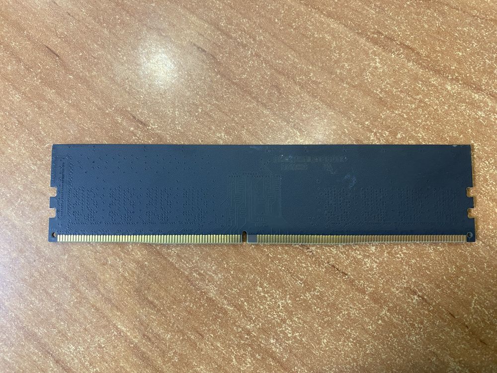 Оперативна памʼять 16 GB DDR4