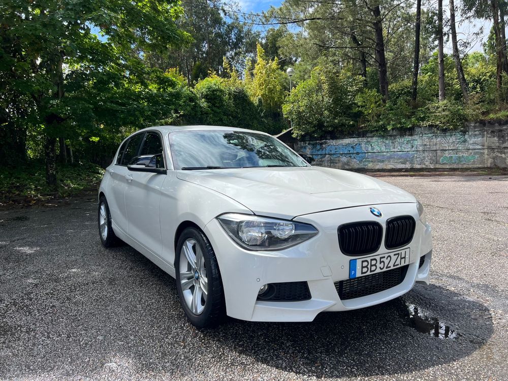 BMW 118 I 2011 gasolina tecto de abrir caixa automática