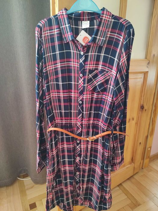 Nowa Sukienka cool club smyk 158