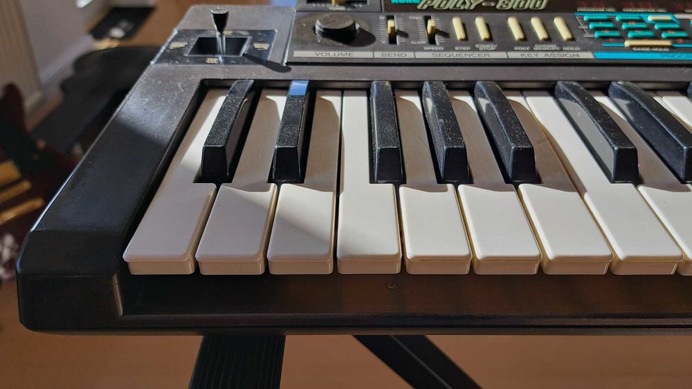 Korg Poly 800 - syntezator/klasyk lat 80