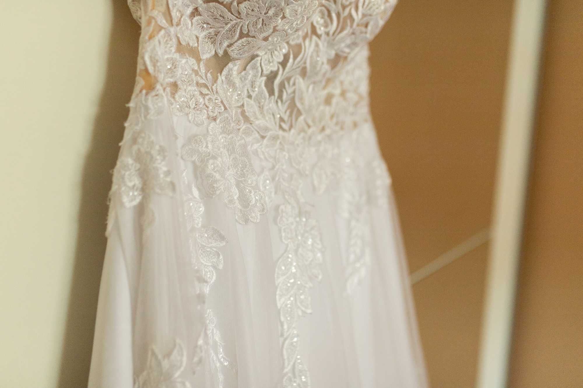 Suknia ślubna tiul koronka biała + welon / rozmiar 38