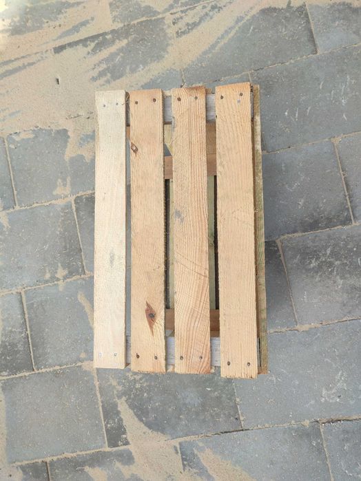 Skrzynki drewniane na warzywa