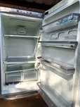 Szuflady do lodówki firmy Ariston, Beko