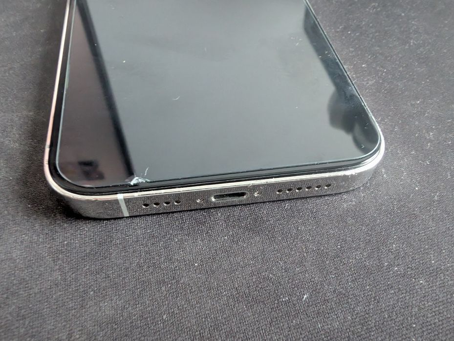 iPhone 12 pro max - bialy