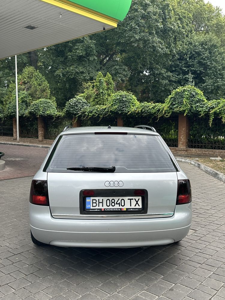 Продам Audi A6 C5 2001 року