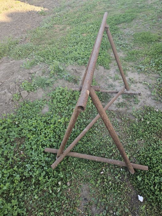 Stojak metalowy / kozioł budowlany – 12 sztuk