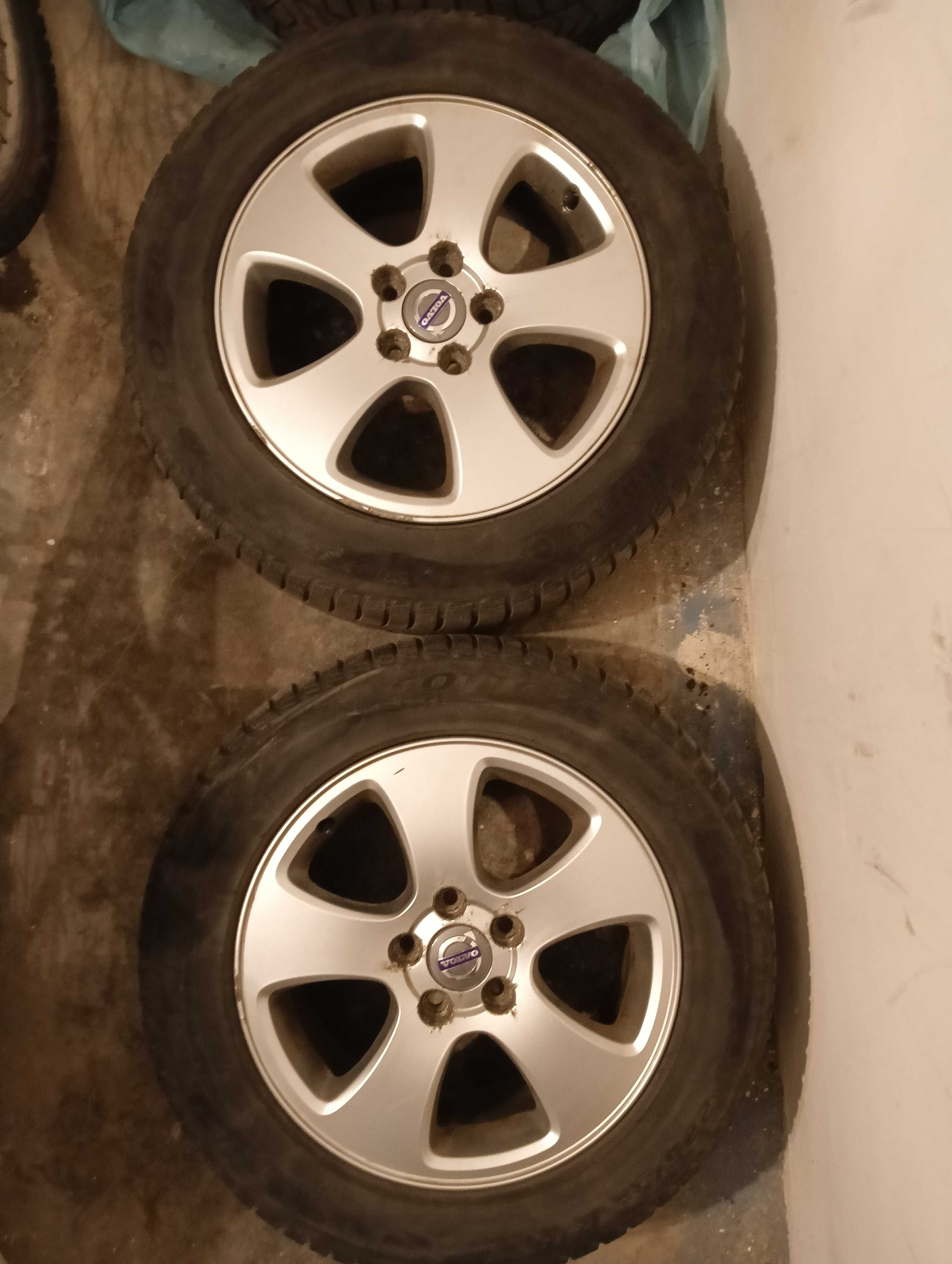 Kompletne oryginalne koła zimowe Volvo 225/55 R16