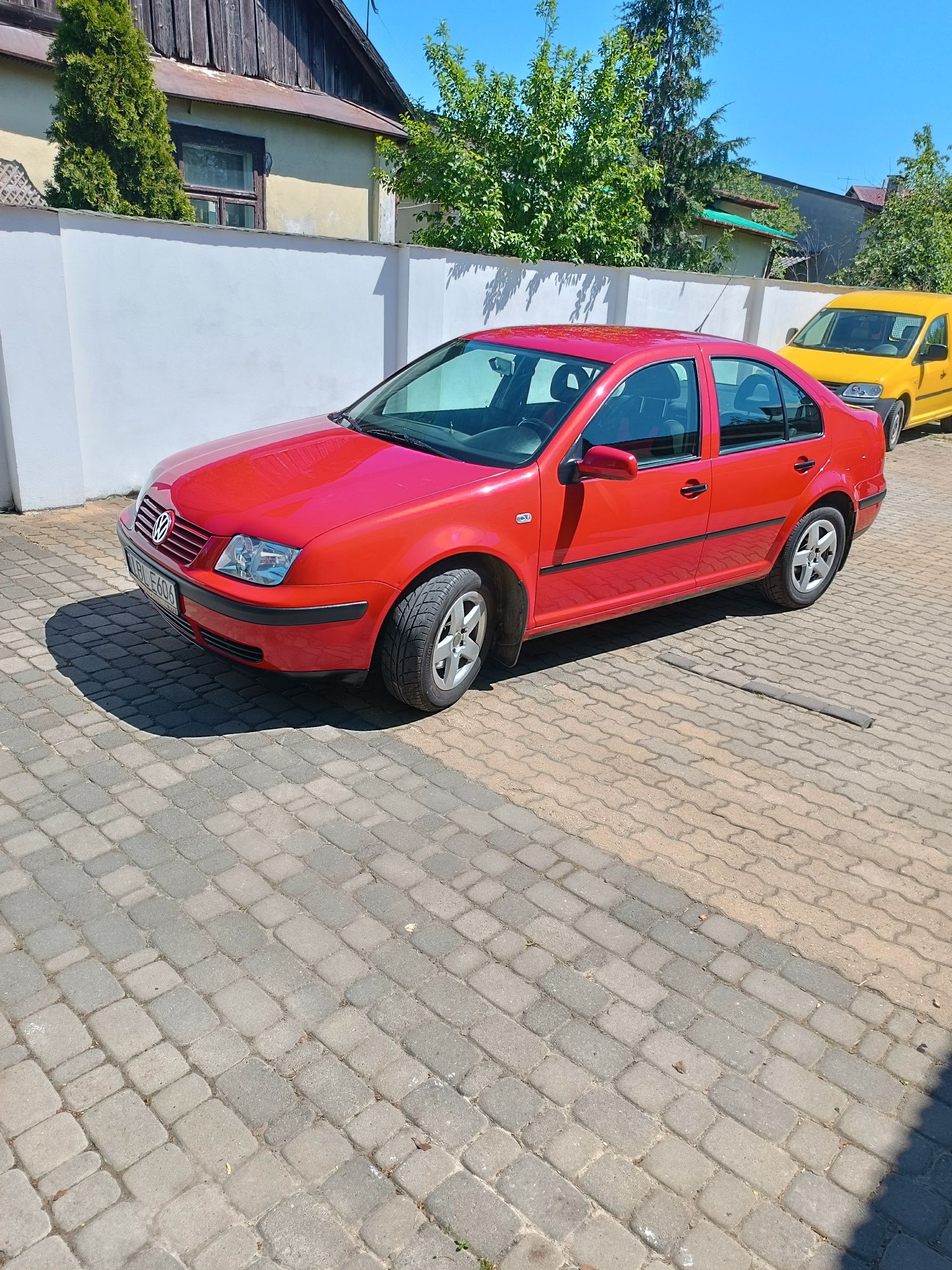 VW Bora 1,6 16v perełka tylko 97 tys km pierwszy właściciel