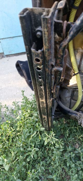 Сидение водительское для авто - заз, ваз , нива и др