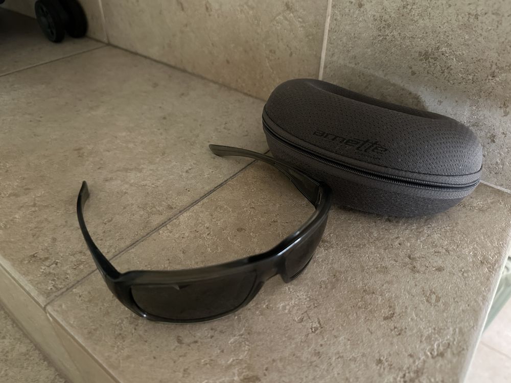 Óculos sol Arnette