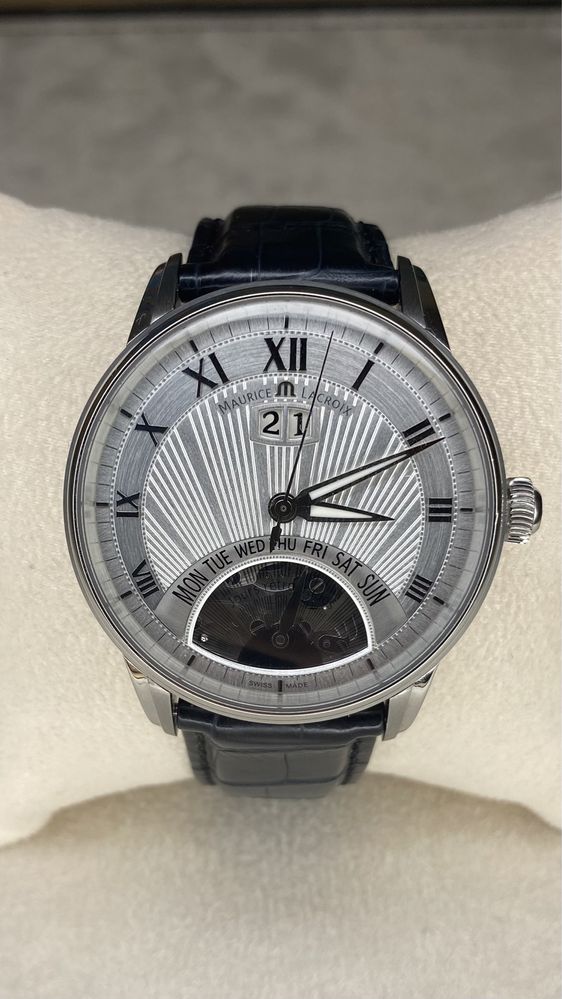 Часы Maurice Lacroix MP6358-SS001-11E Jours Retrogrades Round