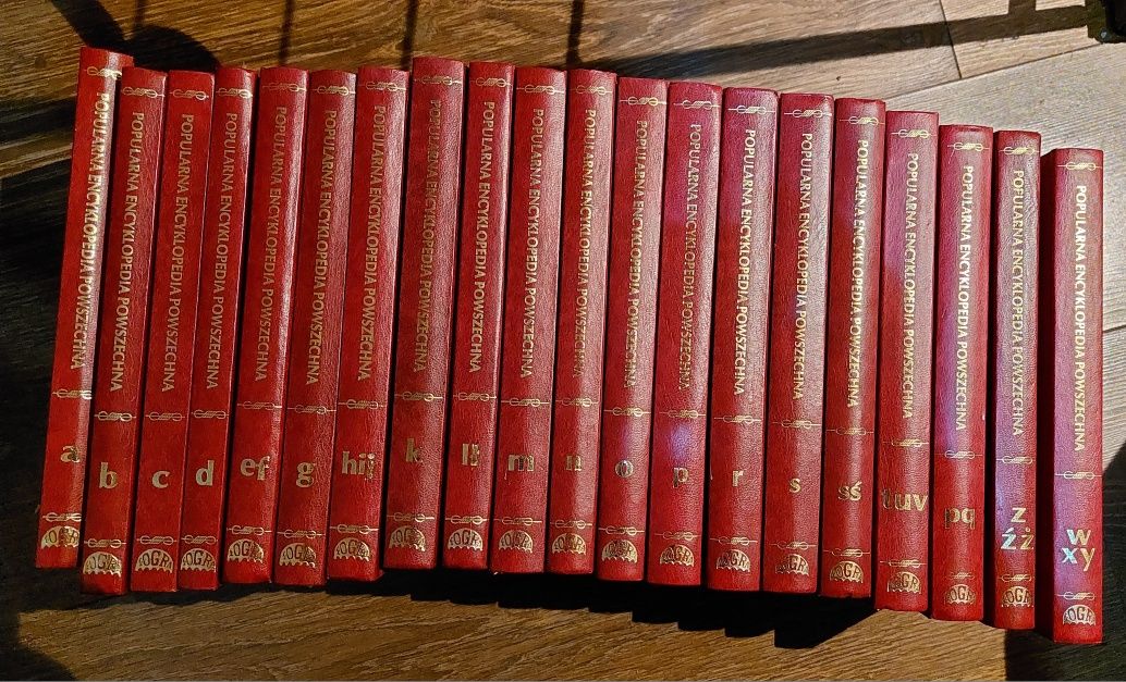 Zestaw popularnej encyklopedii powszechnej A-Ż