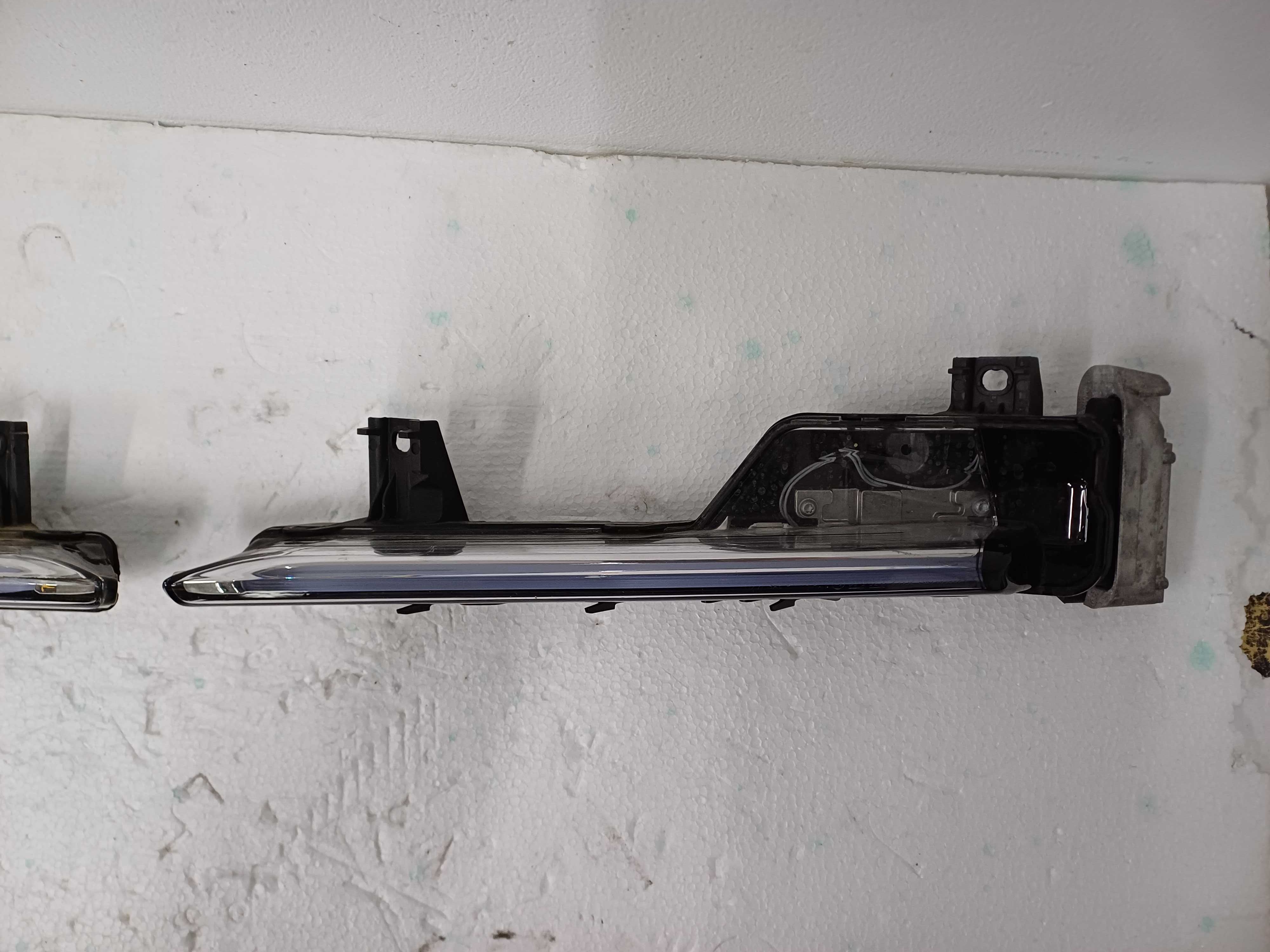 lampa porsche 911 drl led prawa 992.941.312 lewa 992.941.311