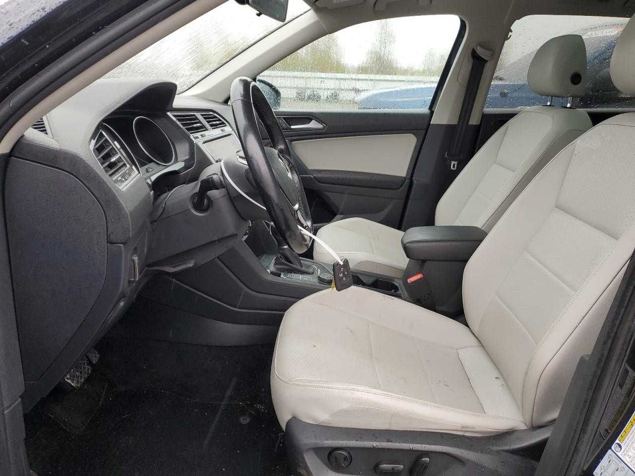 Volkswagen Tiguan SE 2018