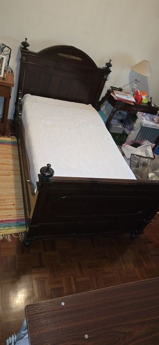 Cama de solteiro Império