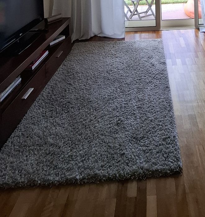 2 Tapetes pelo curto bege