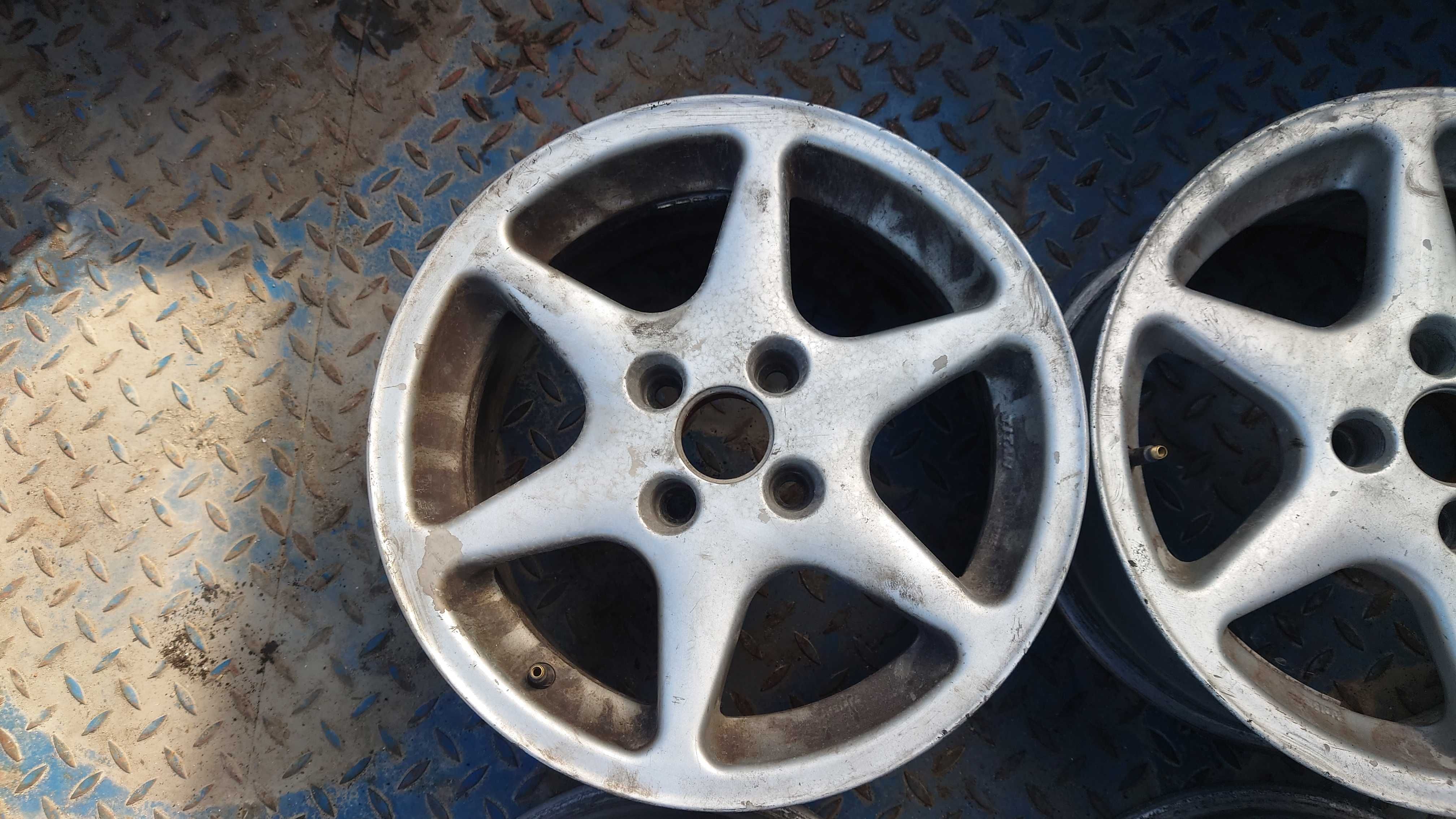 Volkswagen Alufelgi Alusy Koła Aluminiowe 15' 15 Cali 4x100