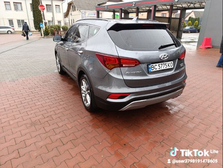 Hyundai SantaFe 2016