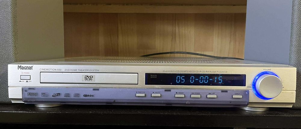 Kino domowe Magnat Cinemotion 550 – komplet