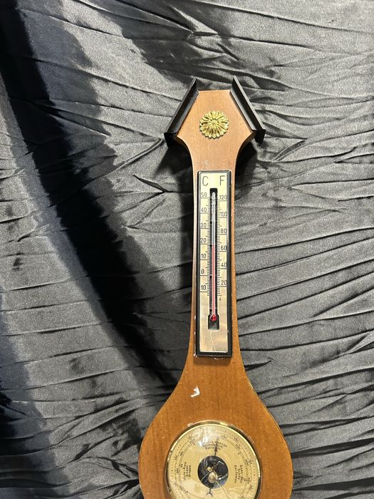 Stacja pogodowa 3 w 1 – barometr, termometr, higrometr – drewno