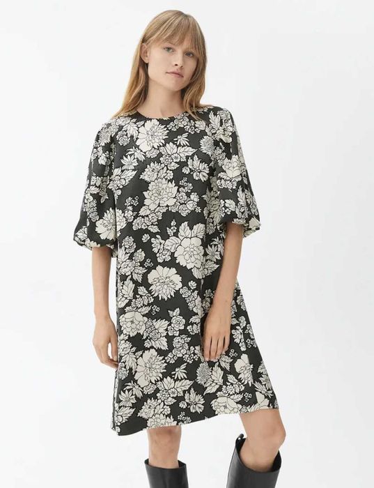 Нова сукня ARKET 2XL