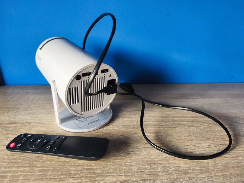 Projektor rzutnik Android Netflix YouTube