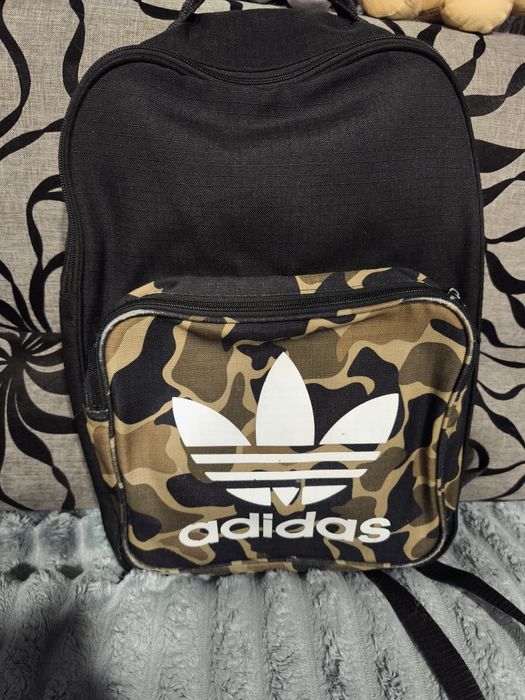 Продам мужской рюкзак на два отделения