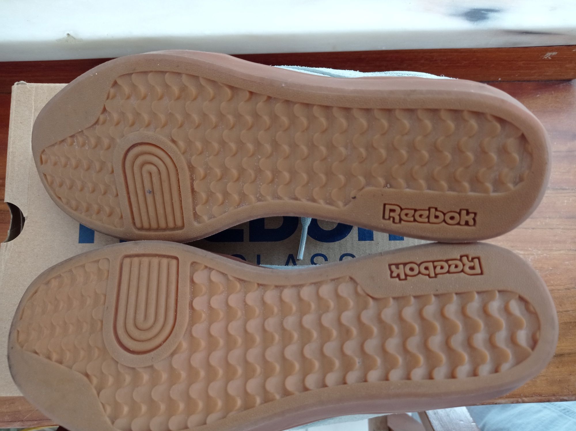 Sapatilhas Reebok mulher pele