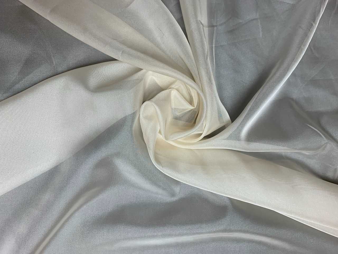 Kremowa Organza 16.3m Deko Estetyczna tkanina Ivory do szycia Ślubna
