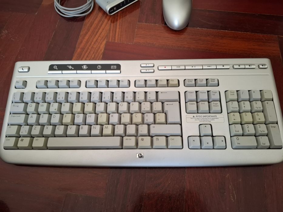 Teclado e Rato HP