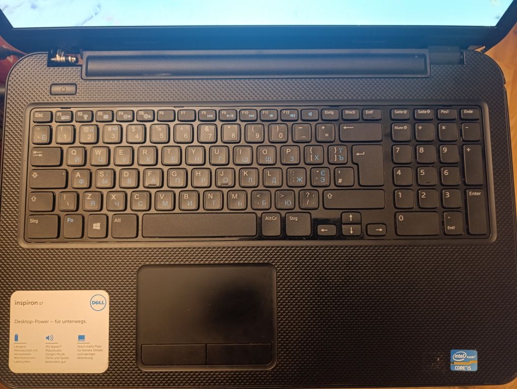 Dell 3721 . i 5 -3337U RAM 4gb. HDD 1 tb