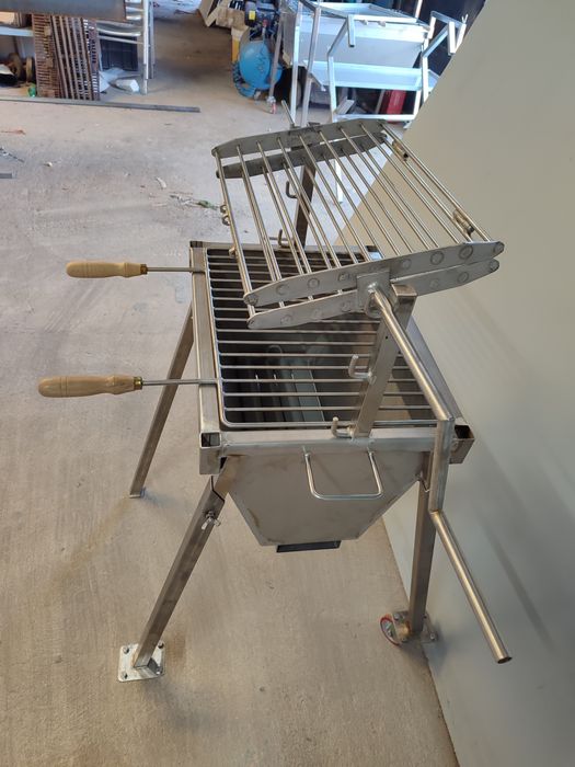 Churrasqueira inox para pernil