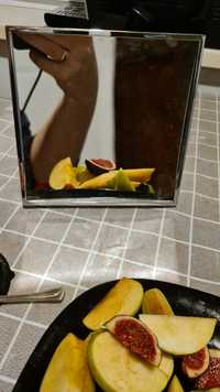 Зеркало косметическое доя ванной комнаты.