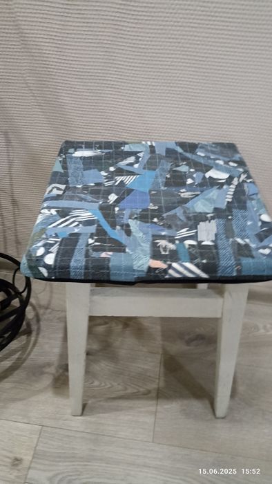 Чохли на кухонні табуретки