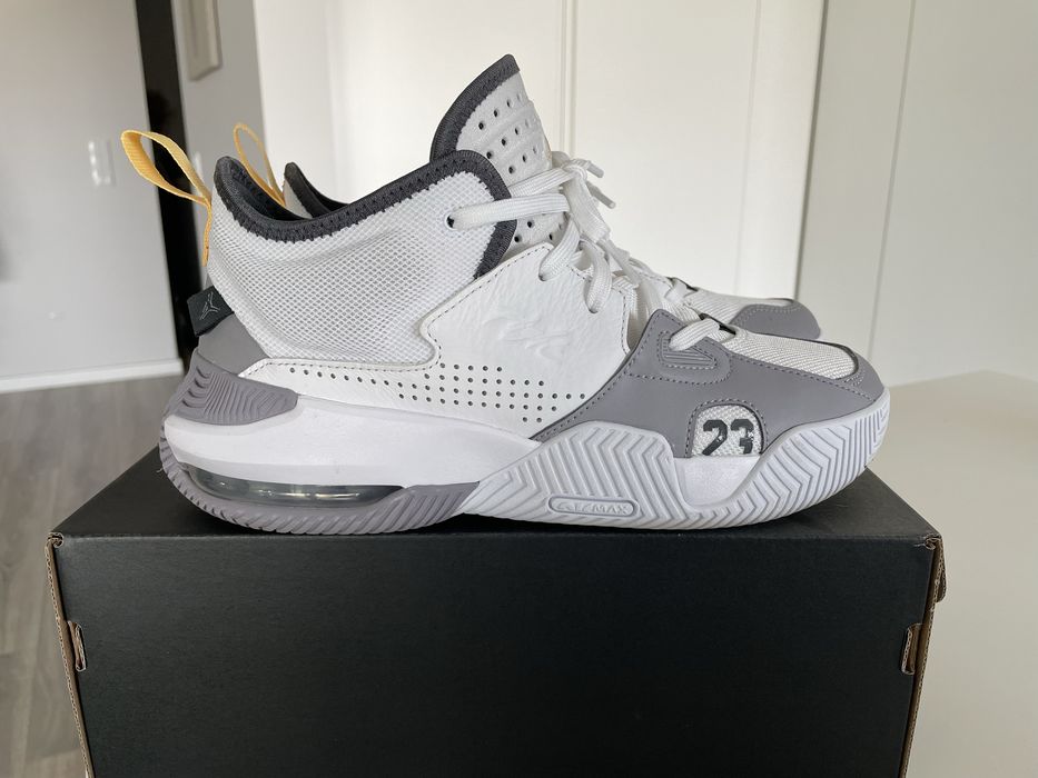Ténis Jordan Stay Loyal 2