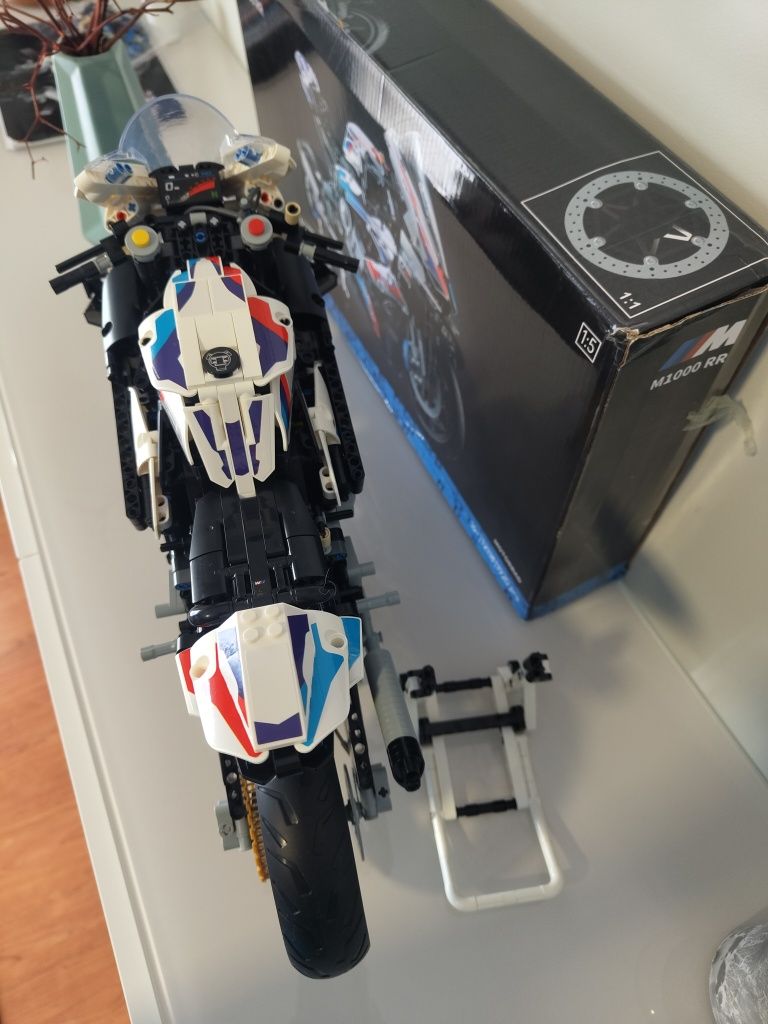 BMW m1000rr Lego technic 1:5 mota s 1000 rr