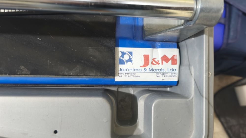 Vendo máquina de cortar ladrilho