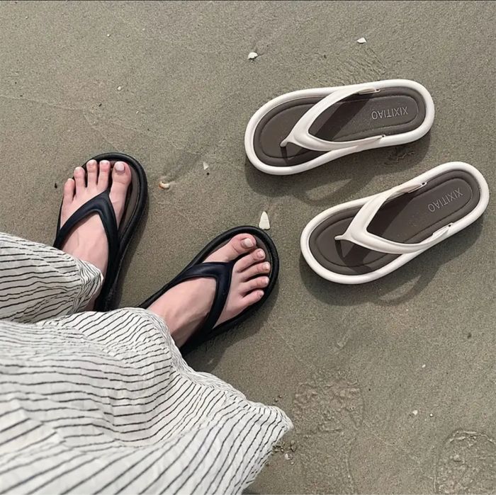 Вʼєтнамки шльопанці сланці жіночі zara