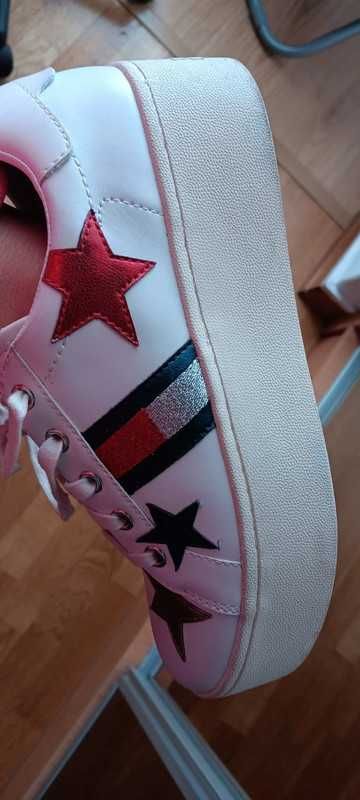 Ténis Brancos Tommy Hilfiger
