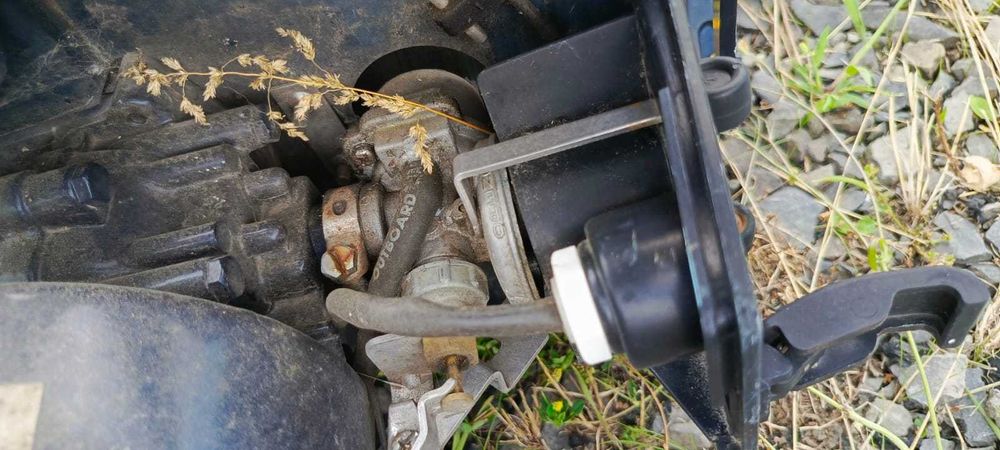 Silnik zaburtowy Evinrude 2.3KM 2T spodzina