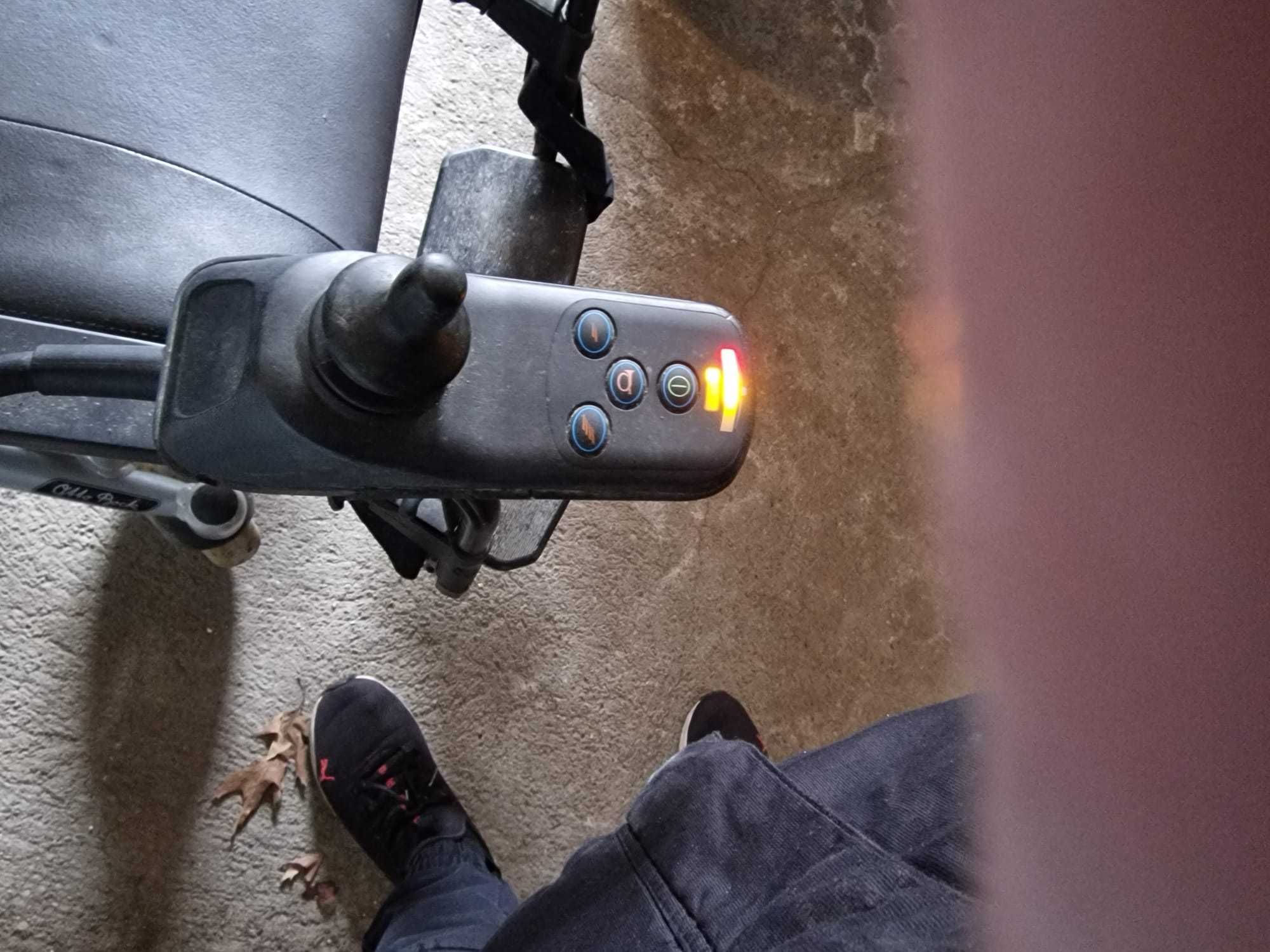 Wózek inwalidzki elektryczny OTTO BOCK A200