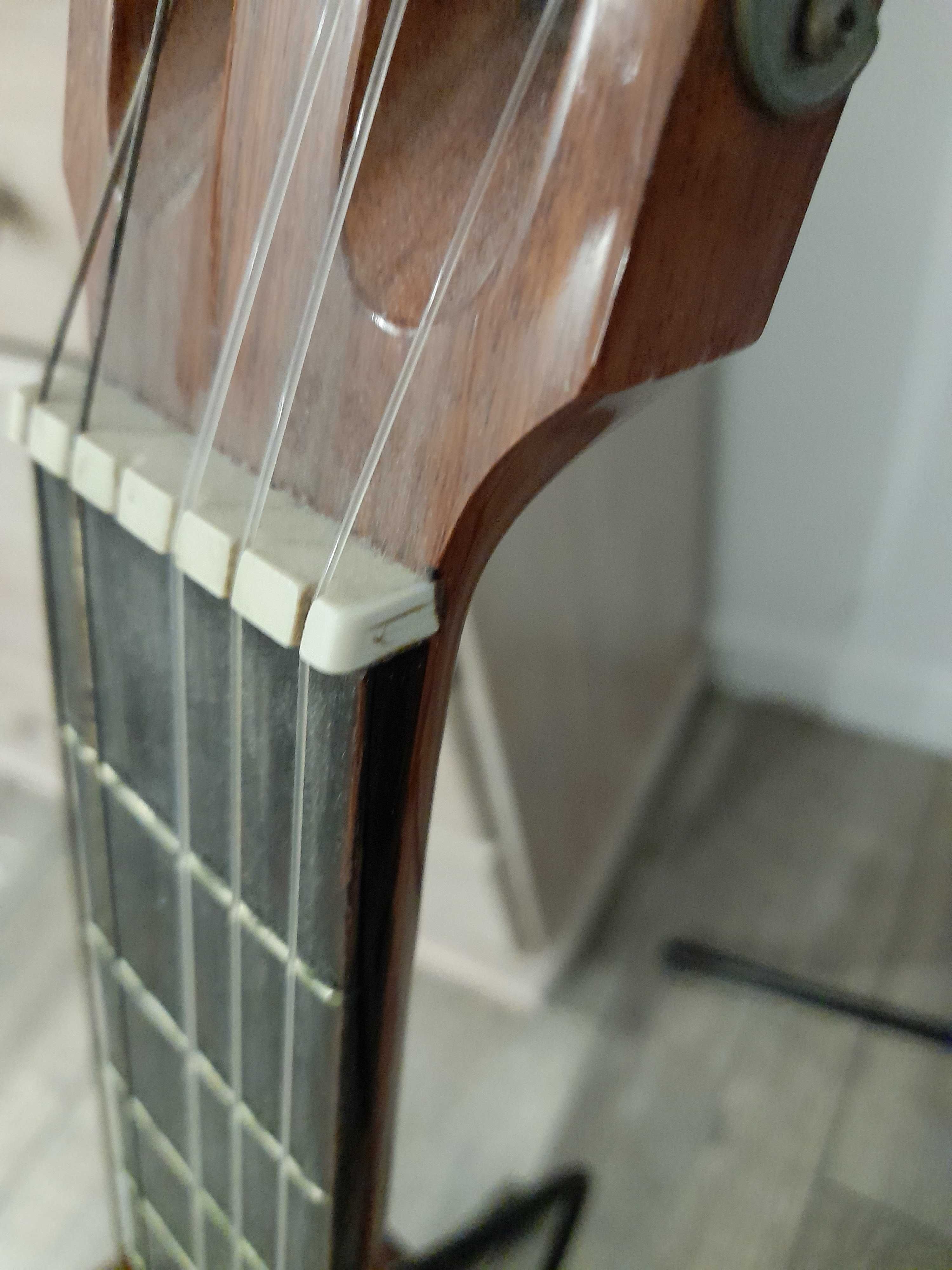 Gitara Admira malaga