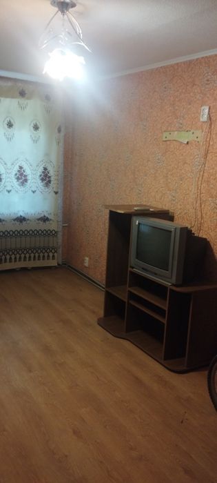 Сдам 2 комнатную квартиру