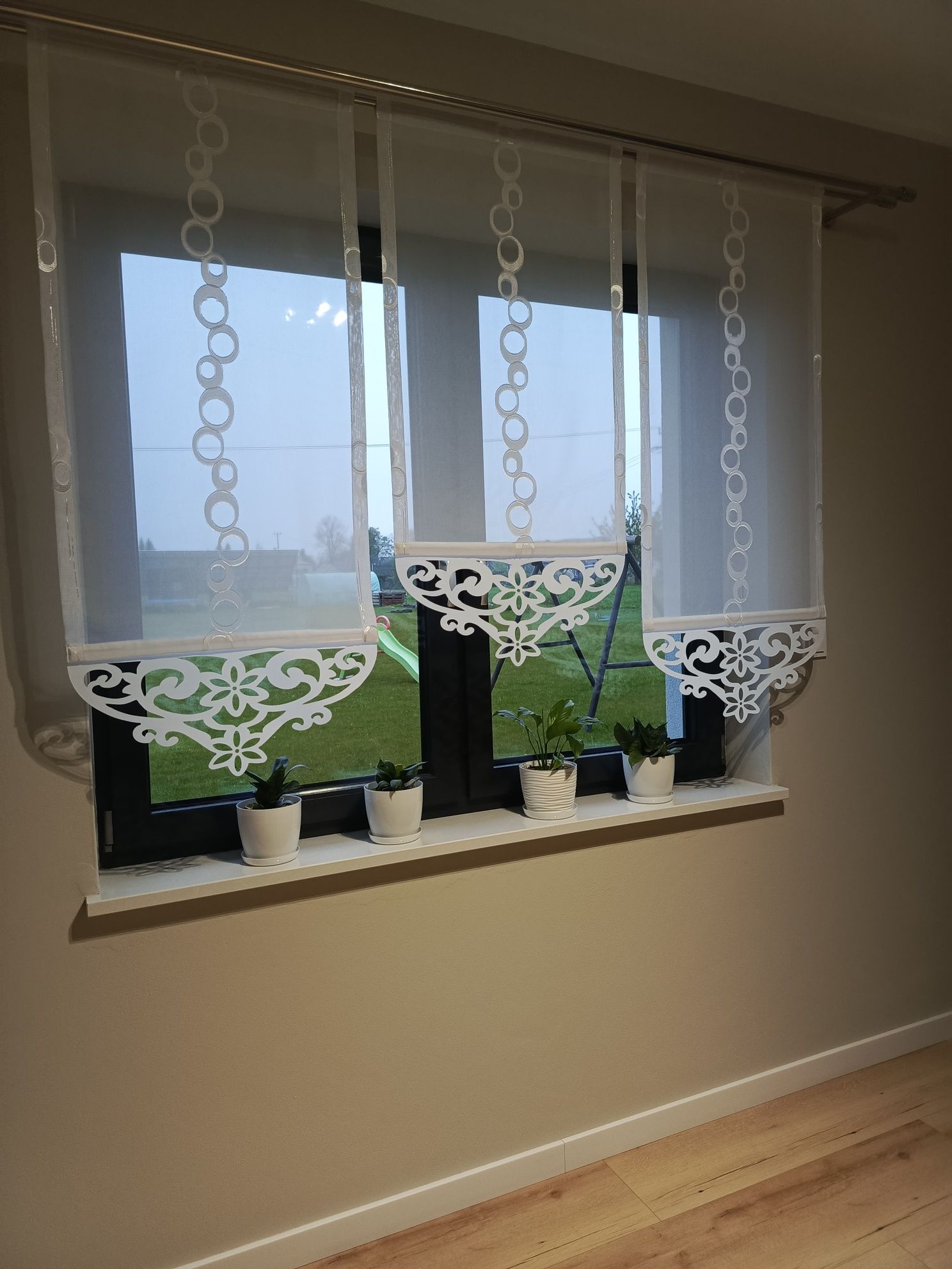 Panele na karnisz - okno ażurowe x3