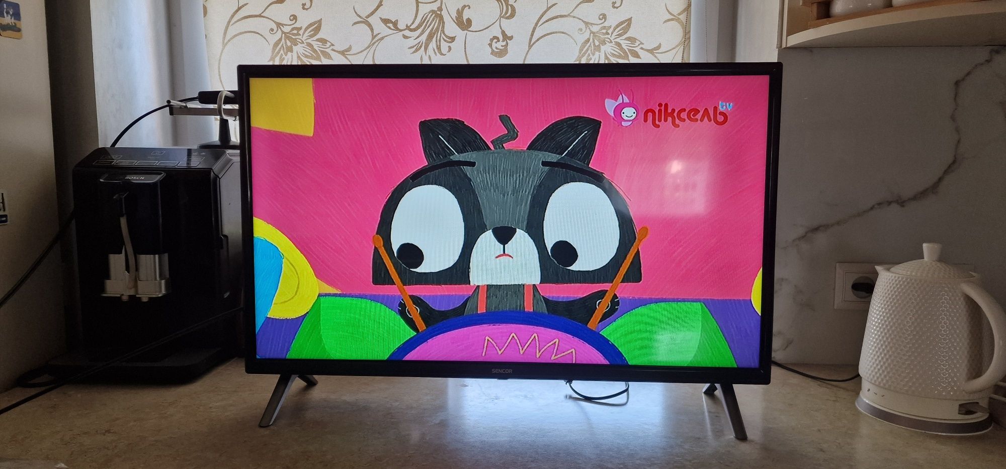 Телевізор 32" Т2 Sencor SLE 3225TCS без проблем