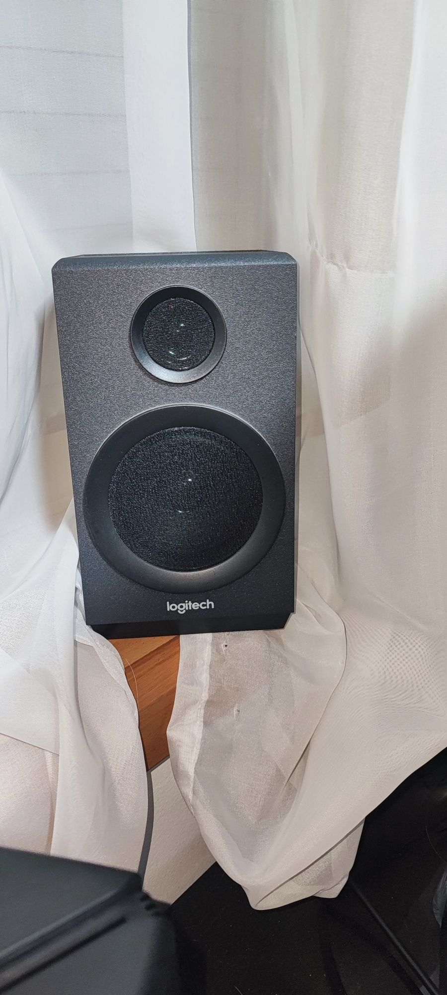Colunas de som Logitech