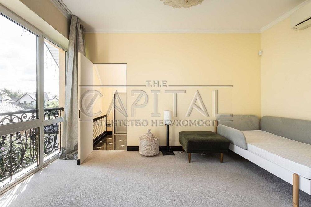 оренда елітного будинку Іванковичи