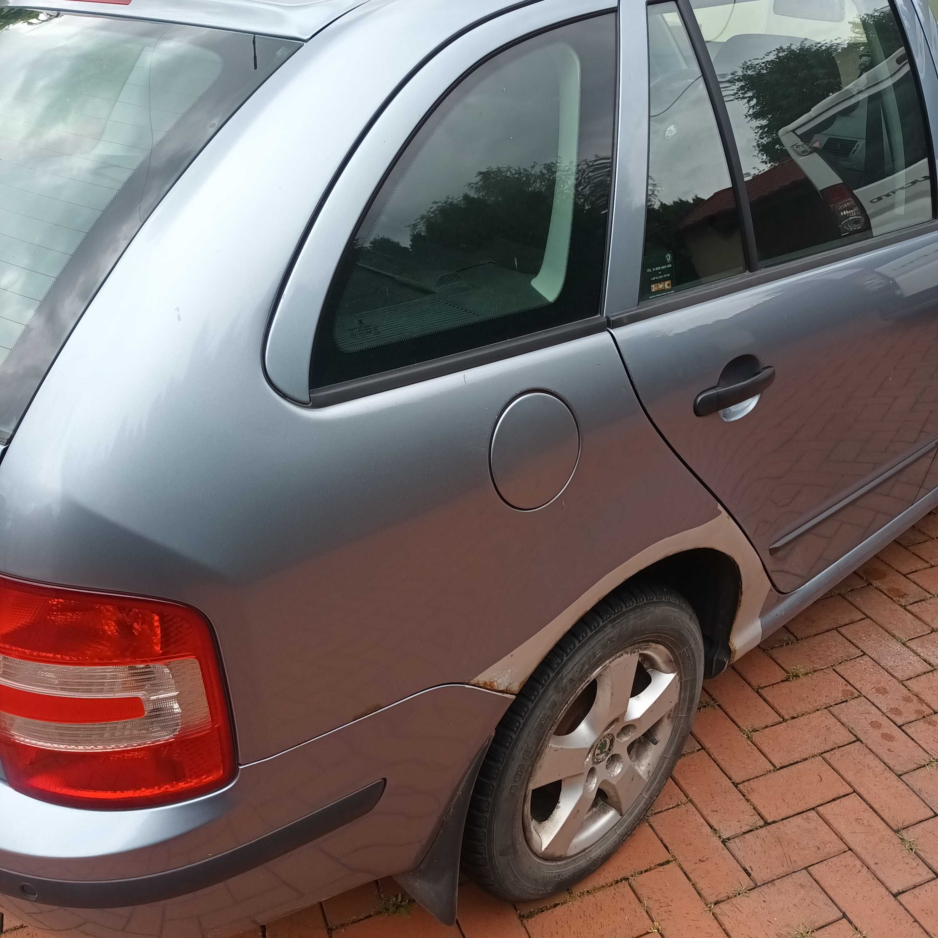 Sprzedam samochod skoda fabia  kombi  2005 r